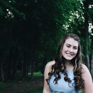 Meet your Posher, Quinn